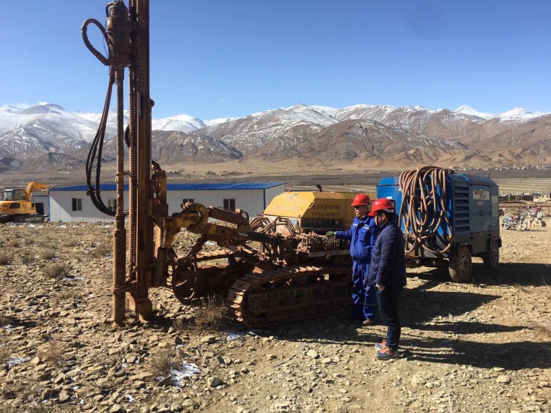 集達(dá)電力西藏山南光伏電站施工紀(jì)：挺進(jìn)四千米、逐鹿光明頂