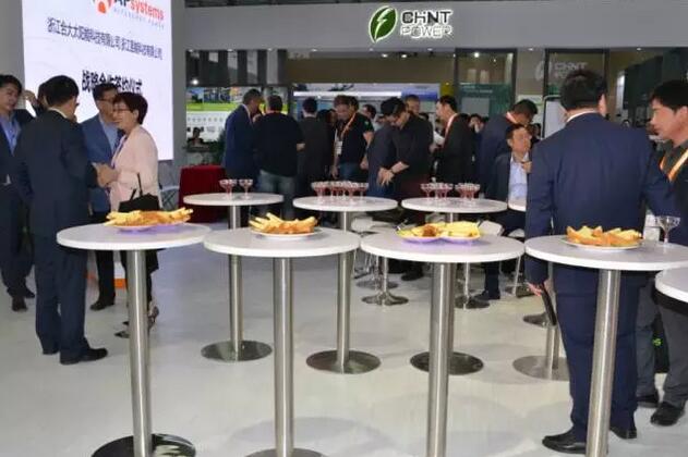 【直擊展會】昱能精彩亮相SNEC2017 &ldquo;民用分布式招商會&rdquo;圓滿成功