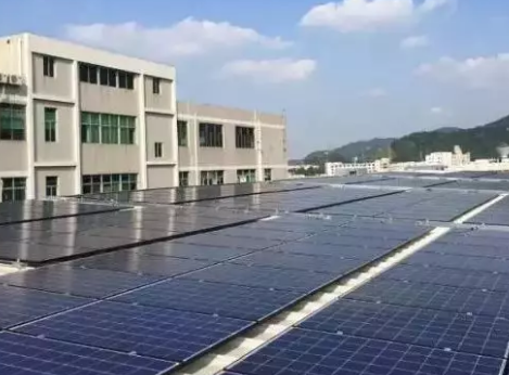 1個光伏電站=5畝田地，1塊板解決全村人致富問題！