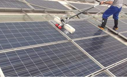 光伏電站已成家用電器，關(guān)于電站清洗我們應(yīng)該注意什么？