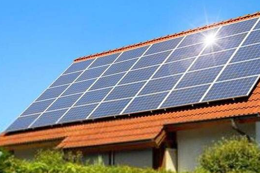 屋頂光伏市場太火！特斯拉太陽能屋頂訂單已排到2018年