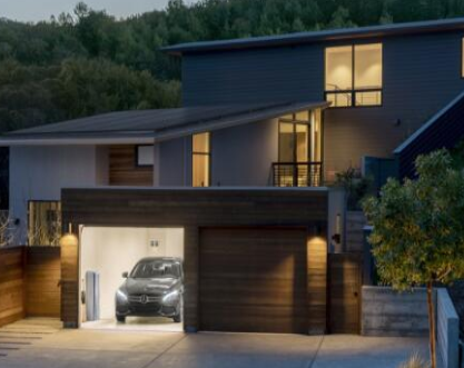 儲能為新能源產(chǎn)業(yè)樞紐 誰能挑戰(zhàn)特斯拉的Gigafactory？