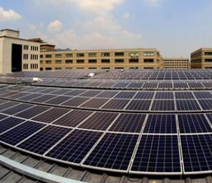 搶抓上網電價高位節(jié)點 10天內17個光伏項目并網驗收