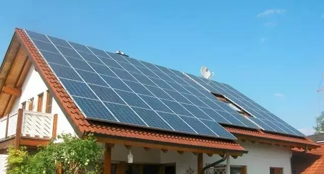 你看這些地方都裝上光伏電站，每年能省一半電費！