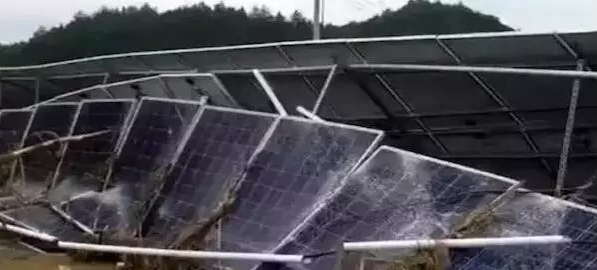 同樣裝個屋頂光伏電站，為啥我家花了4萬，他家卻只用了2.5萬？