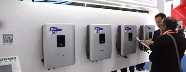 同樣裝個屋頂光伏電站，為啥我家花了4萬，他家卻只用了2.5萬？