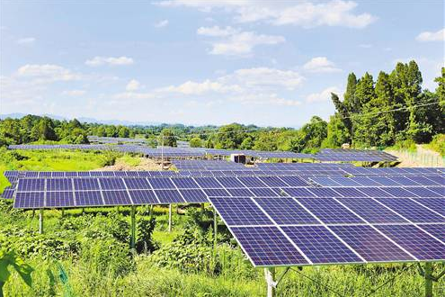 三峽庫區(qū)首座光伏電站并網發(fā)電