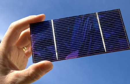 太陽能電池技術新突破：眼鏡變身手機充電器