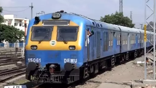 名不副實(shí)的印度太陽(yáng)能火車(chē)？