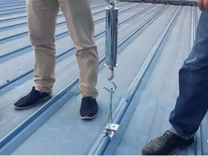 如何做拉拔實(shí)驗(yàn)保證光伏組件不被吹翻？