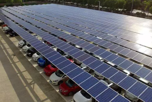 分布式光伏發(fā)電市場真的爆發(fā)了嗎？還缺點(diǎn)啥？