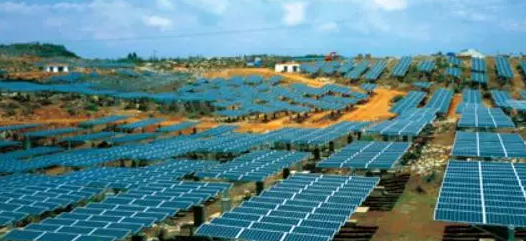 中央領(lǐng)導(dǎo)點贊、地方政府支持，光伏發(fā)電究竟有多火？