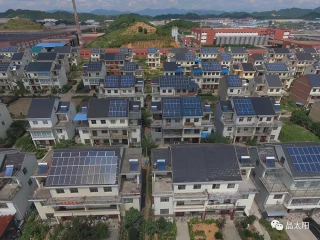 光伏發(fā)電每年賺一部Iphone8，抓緊時間安裝了！