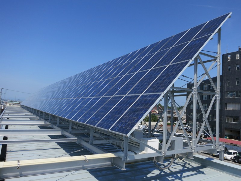 參與分布式光伏 企業(yè)謹防"頭腦發(fā)熱"