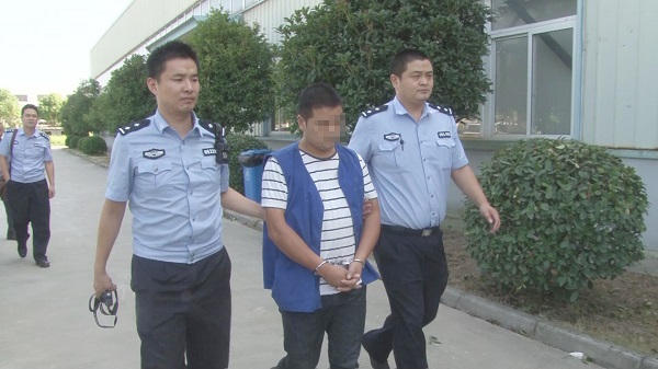 &ldquo;識(shí)貨&rdquo;！上海金山一企業(yè)被偷的太陽能電池板值12萬