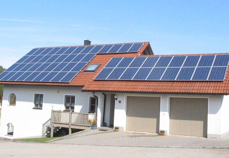 2020年江蘇揚(yáng)中50戶以上小區(qū)都將實(shí)現(xiàn)屋頂光伏發(fā)電