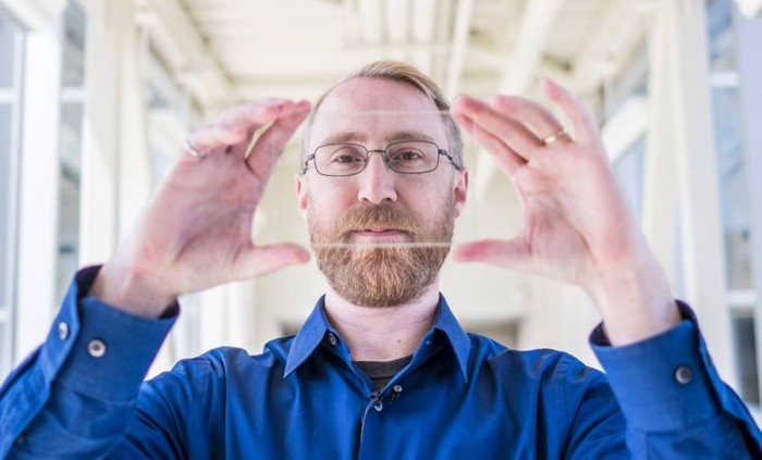 窗戶也能吸收太陽(yáng)能:科學(xué)家成功研發(fā)全透明太陽(yáng)能材料