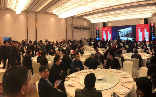 錦浪科技榮膺&ldquo;2017領(lǐng)跑中國可再生能源先行企業(yè)100強-單項頂級品牌&rdquo;獎