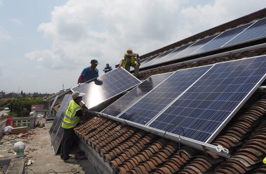 &ldquo;光伏富民&rdquo;工程讓陽光變成貧困戶&ldquo;兜中鈔票&rdquo;