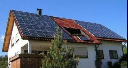 2018年戶用規(guī)模在80萬套以上 分布式仍是2018年光伏市場的關鍵詞之一！