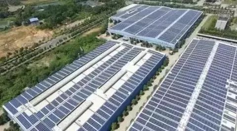 坡屋頂、平屋頂、彩鋼瓦屋頂光伏系統(tǒng)安裝方式詳解