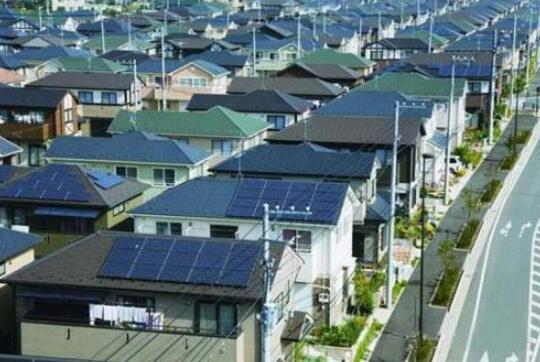 &ldquo;光伏理財(cái)&rdquo;強(qiáng)勢(shì)催熱戶用光伏市場(chǎng)