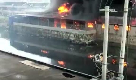 突發(fā)！蘇州一金剛線企業(yè)發(fā)生大火