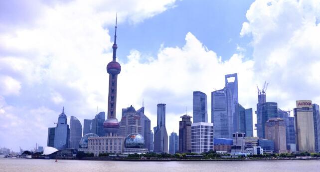 光伏規(guī)模嚴(yán)控時(shí)代:打敗你的可能并非對(duì)手與政策 而是發(fā)展趨勢