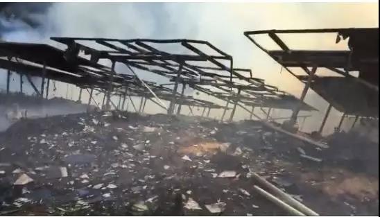 高溫預(yù)警，光伏電站進入火災(zāi)高發(fā)期，你家背板扛得住嗎？