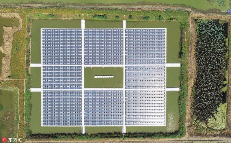 安徽天長(zhǎng)：首個(gè)水上漂浮式光伏電站建成發(fā)電
