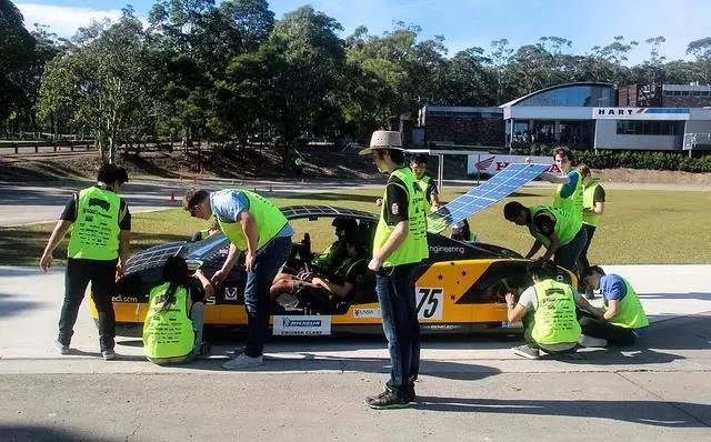 科學(xué)家發(fā)明3D打印太陽(yáng)能電動(dòng)車，或可實(shí)現(xiàn)無(wú)限續(xù)航