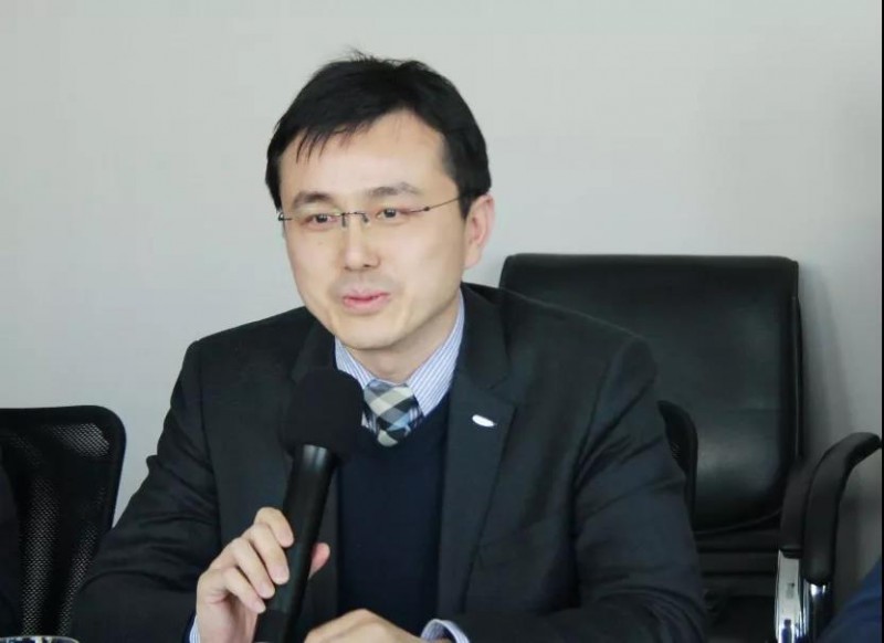 鑒衡向陽光電源、華為、禾望頒發(fā)國內首批逆變器新能標認證證書